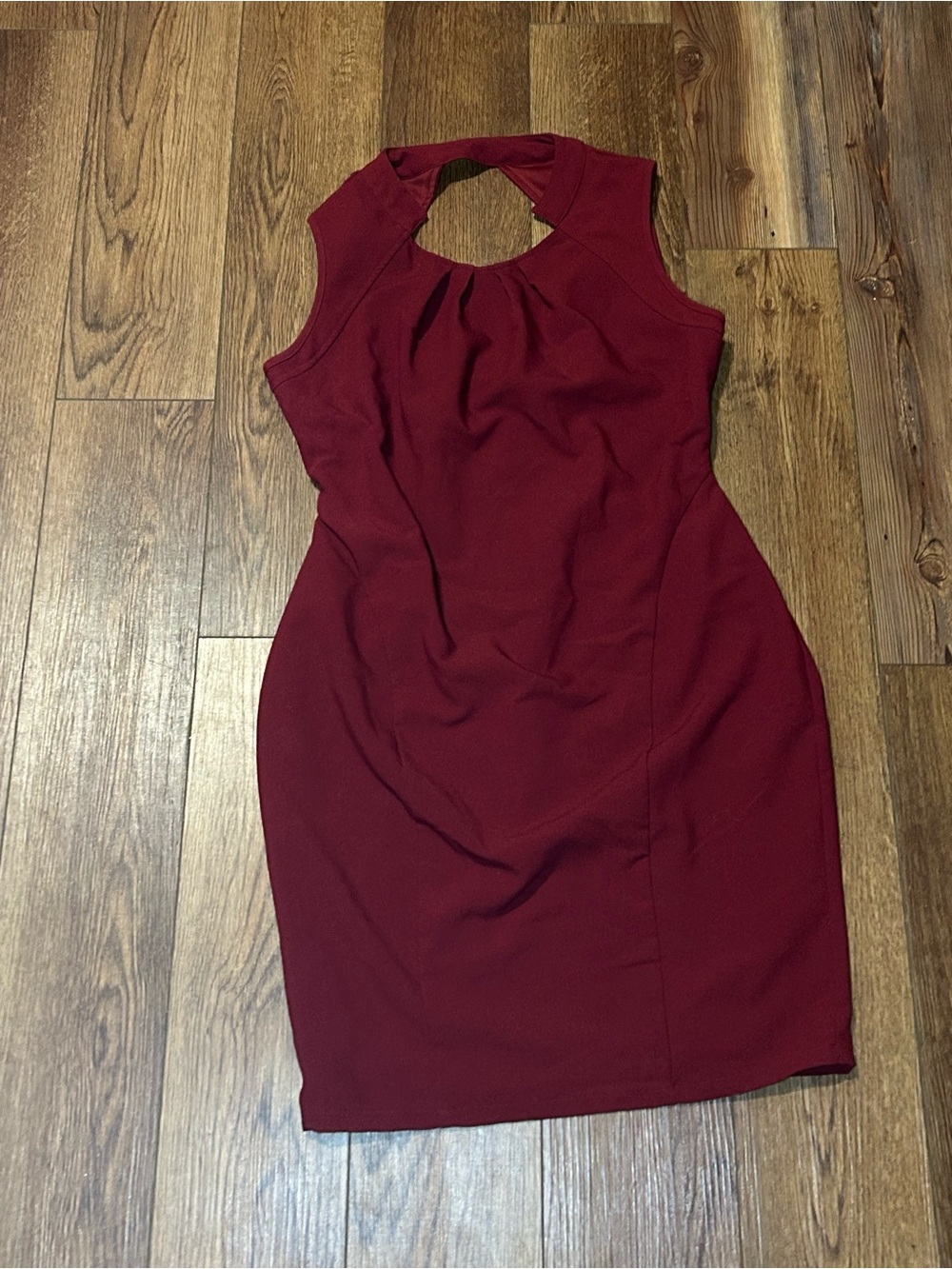 Kardashian Kollection Women's Burgundy Sleeveless Cut-Out Sheath Dress L